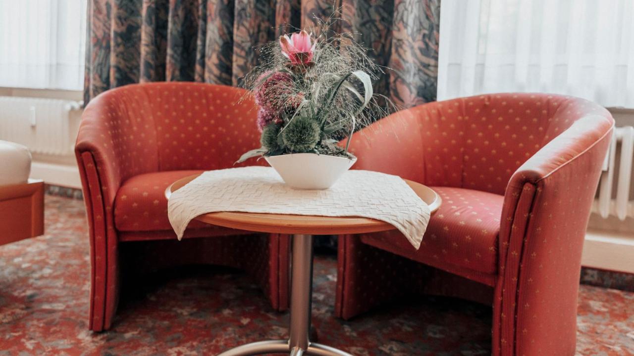 Avantgarde Hotel Hattingen Buitenkant foto