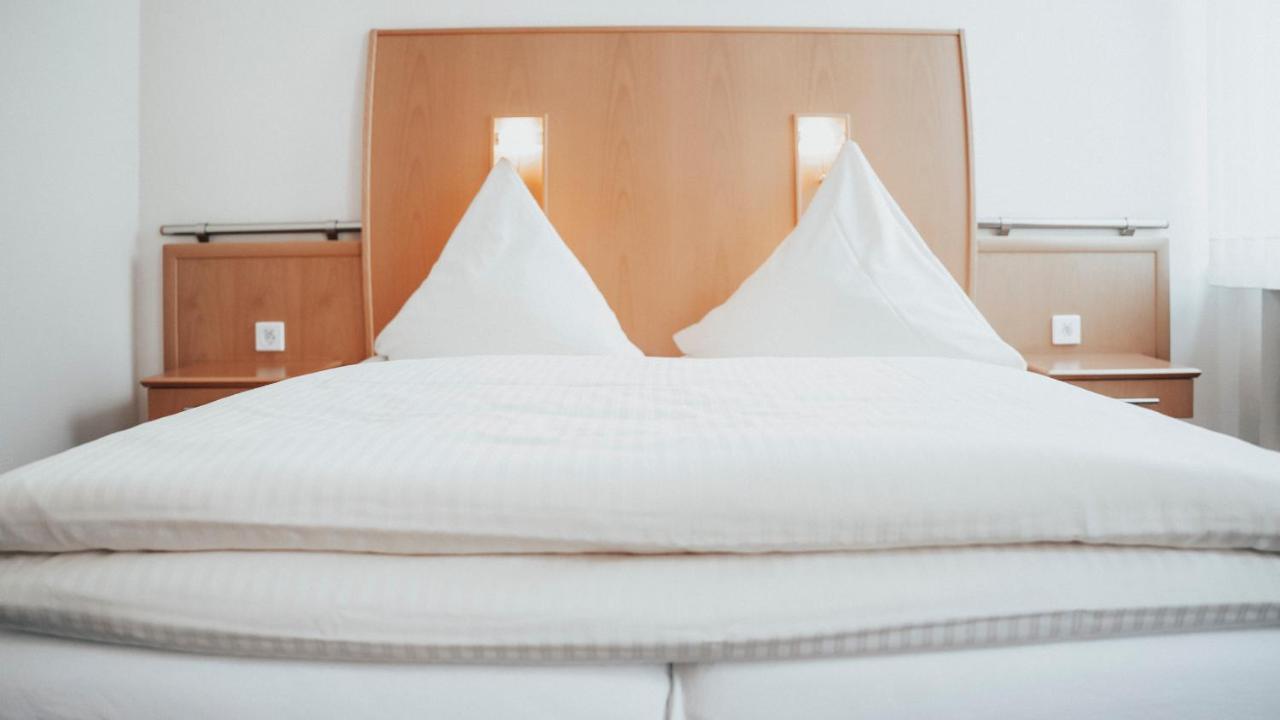 Avantgarde Hotel Hattingen Buitenkant foto