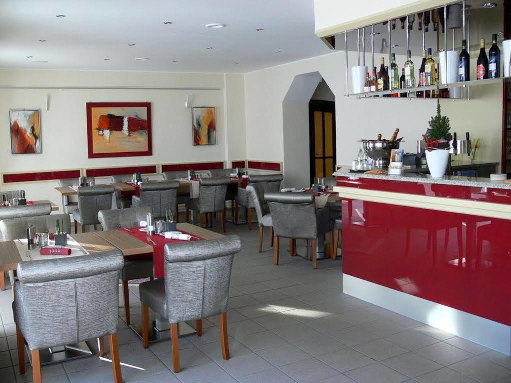 Avantgarde Hotel Hattingen Buitenkant foto